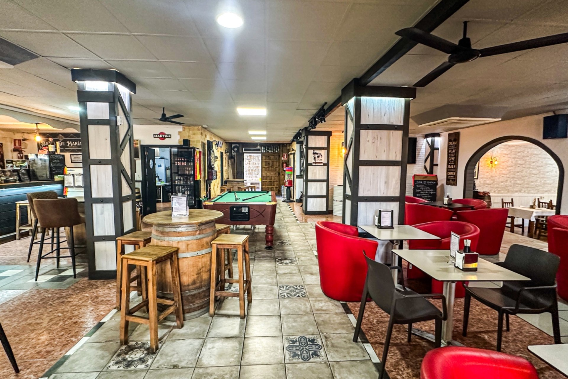 Resale - Commercial -
Torrevieja - Costa Blanca