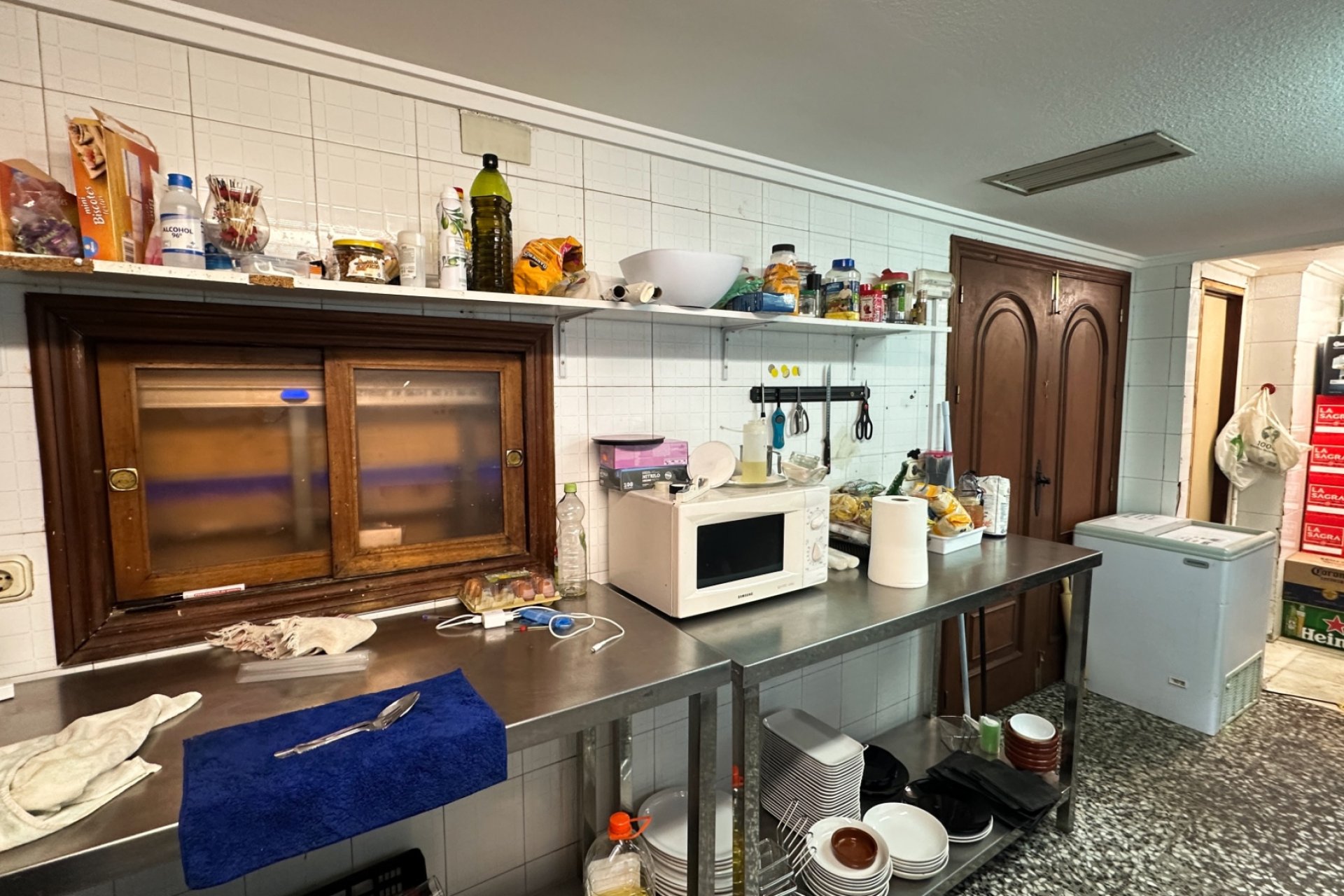 Resale - Commercial -
Torrevieja - Costa Blanca