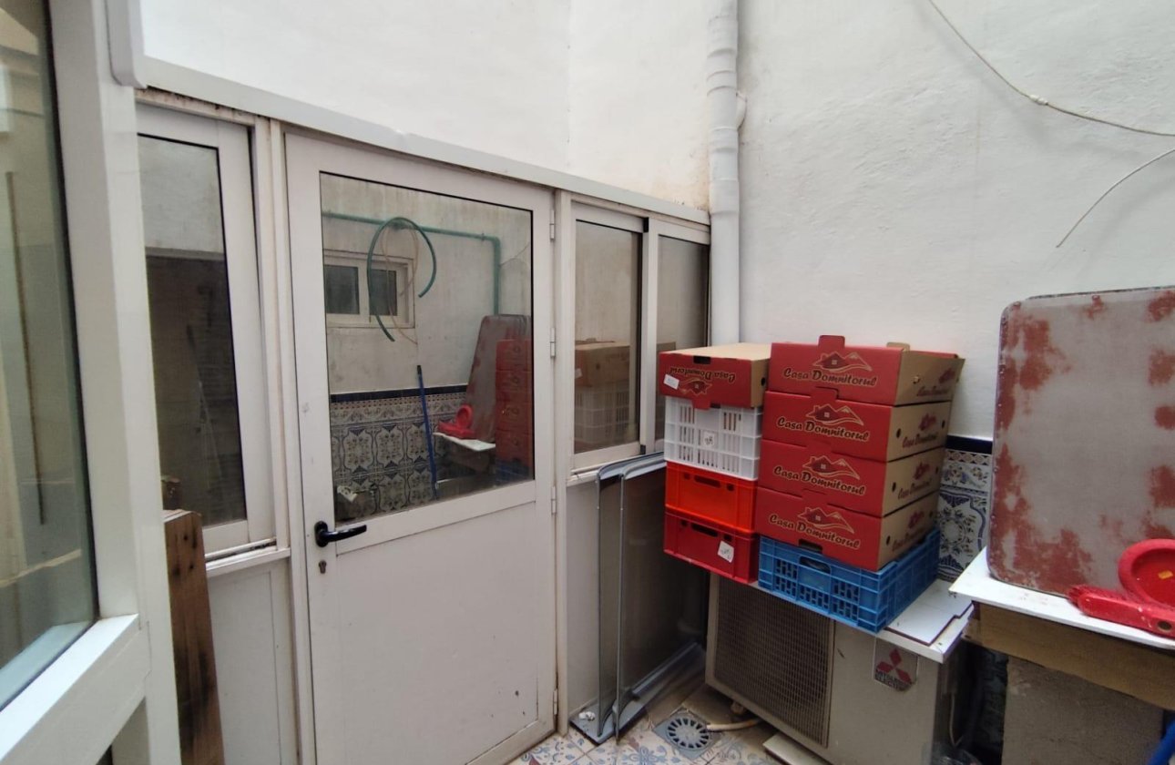 Resale - Commercial -
Torrevieja - Estacion De Autobuses