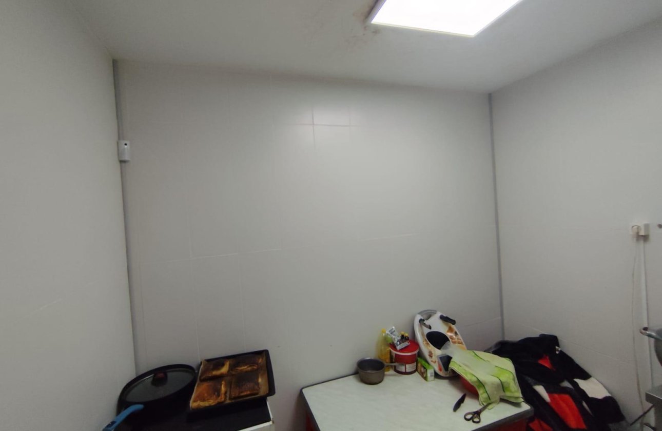 Resale - Commercial -
Torrevieja - Estacion De Autobuses