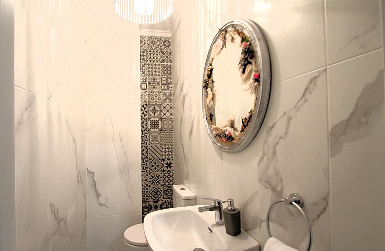 Resale - Commercial -
Torrevieja - Las Piscinas Naturales