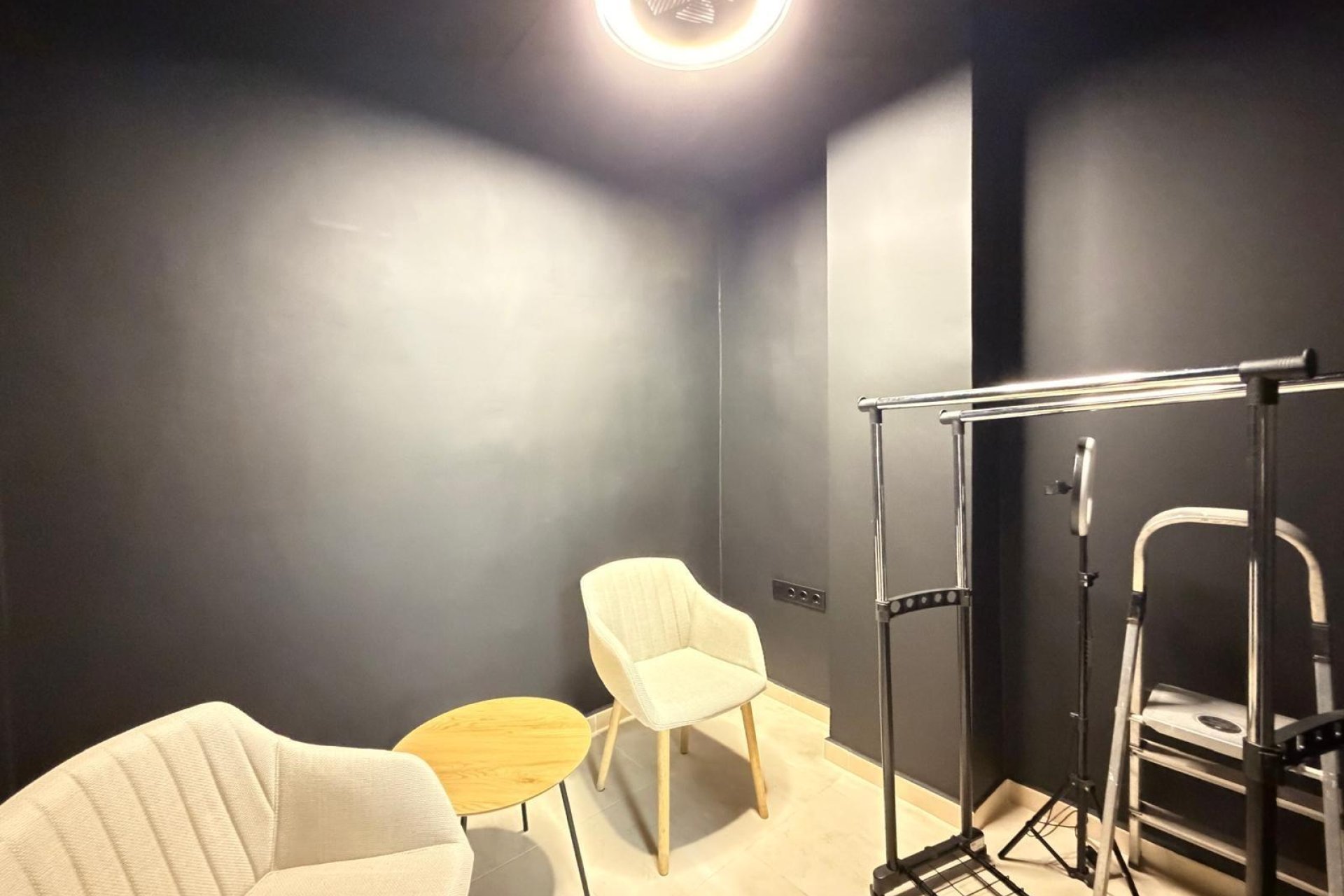 Resale - Commercial -
Torrevieja - Playa de los Locos