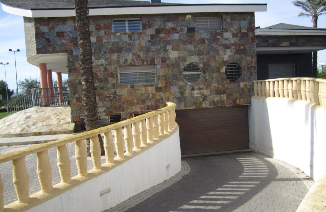 Resale - Country House -
Los Montesinos - Costa Blanca