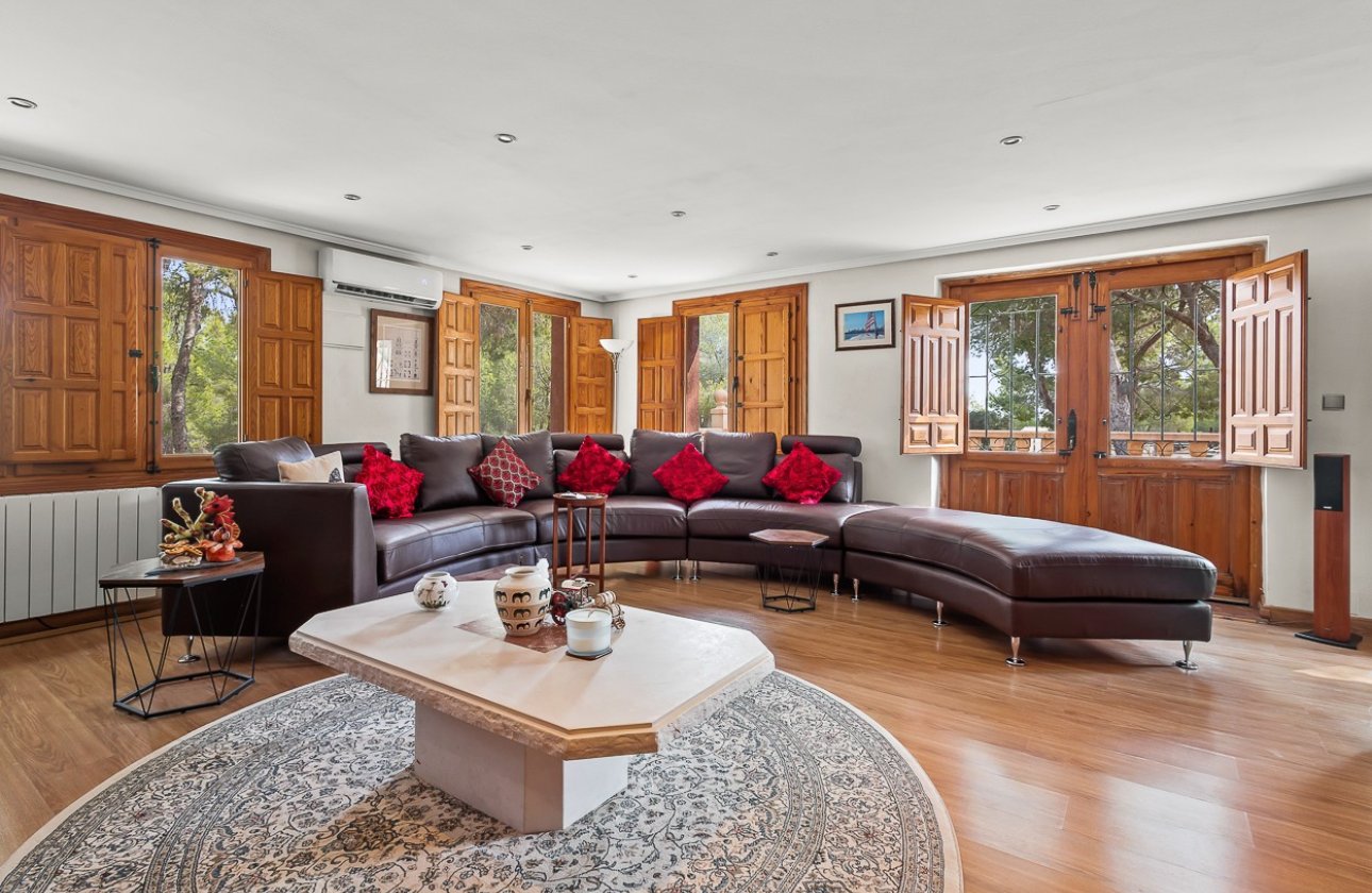 Resale - Country House -
Torremendo - Costa Blanca