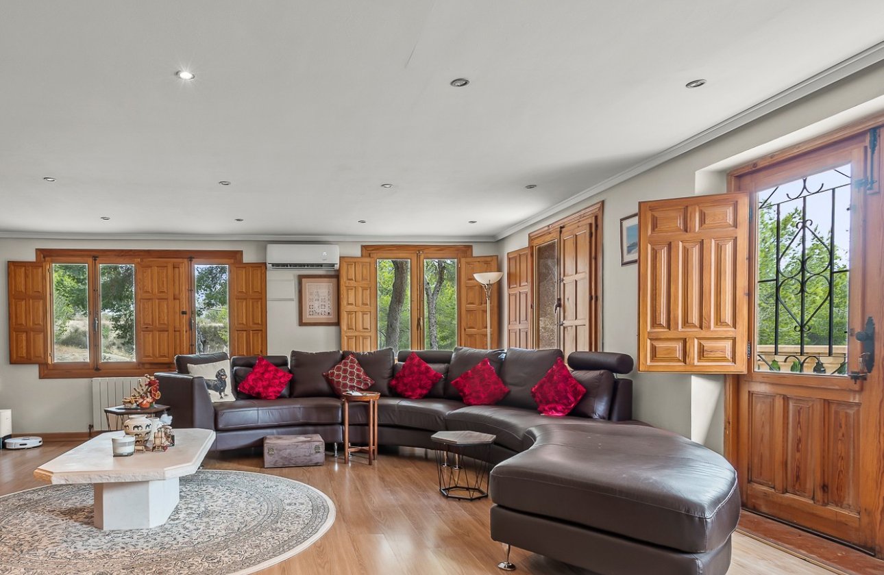 Resale - Country House -
Torremendo - Costa Blanca