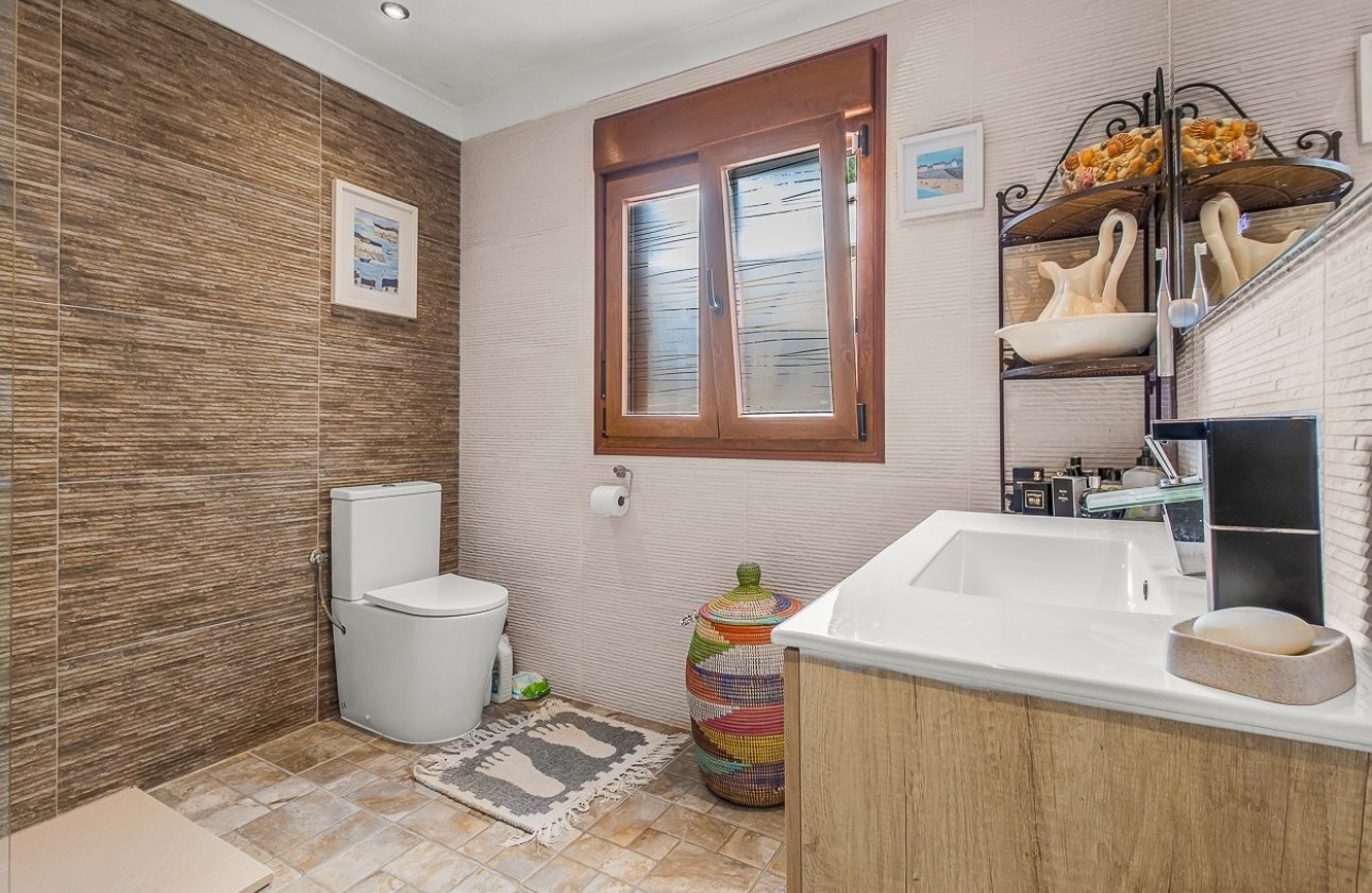 Resale - Country House -
Torremendo - Costa Blanca