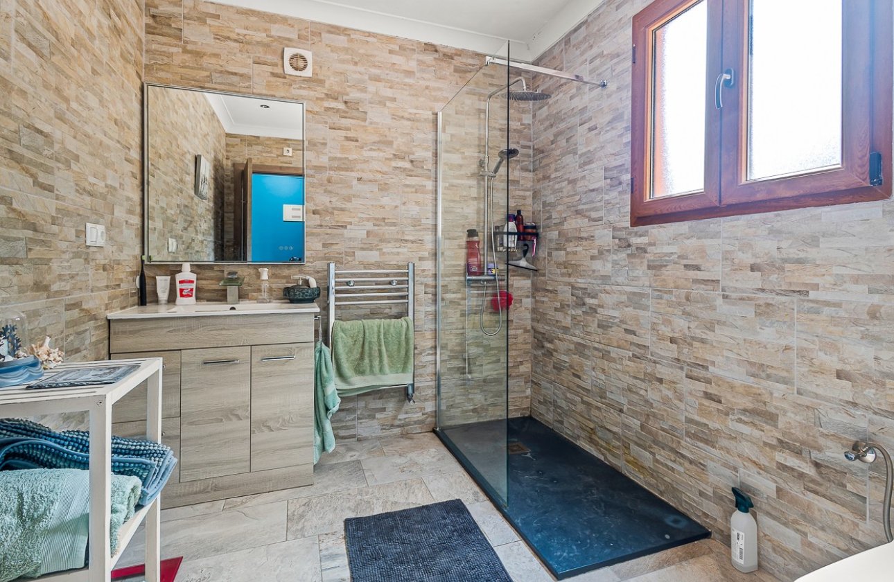 Resale - Country House -
Torremendo - Costa Blanca