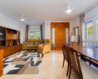Resale - Dúplex -
Dehesa de Campoamor - Costa Blanca