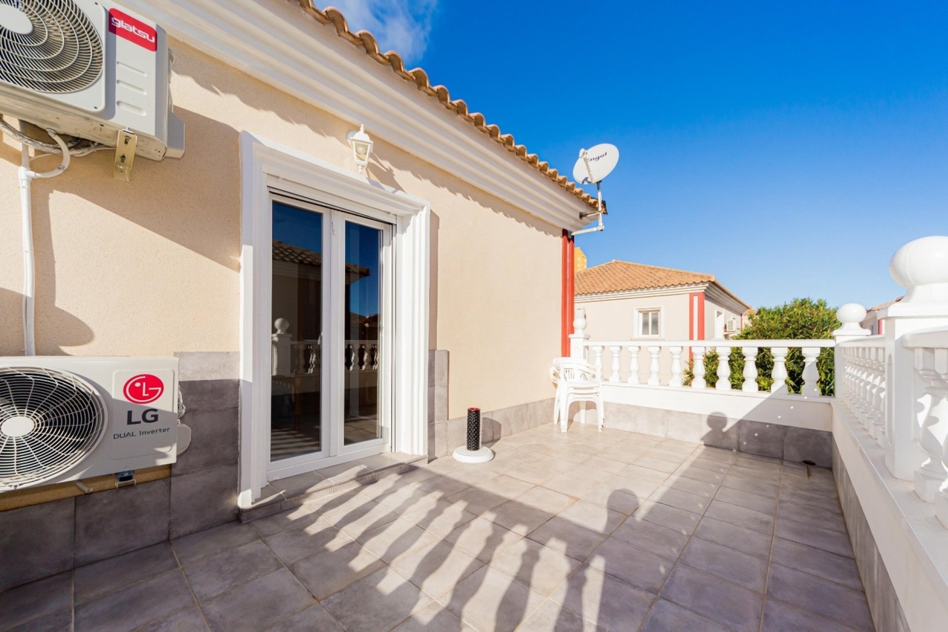 Resale - Dúplex -
Dehesa de Campoamor - Costa Blanca
