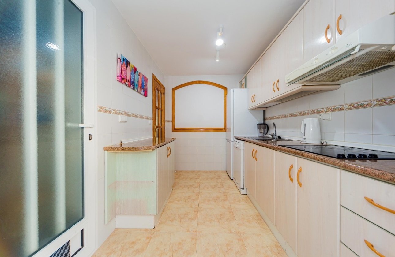 Resale - Dúplex -
Dehesa de Campoamor - Costa Blanca