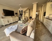 Resale - Dúplex -
La Florida - Inland