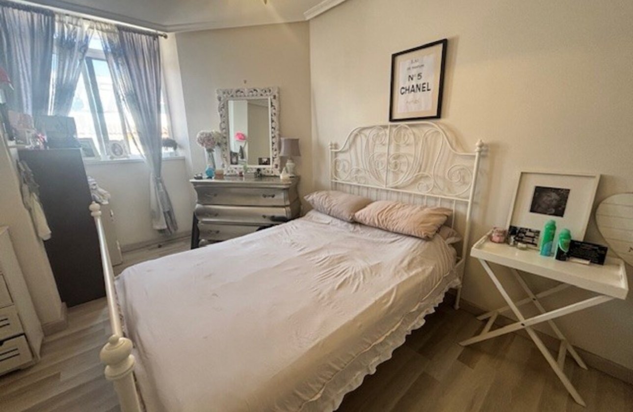 Resale - Dúplex -
La Florida - Inland