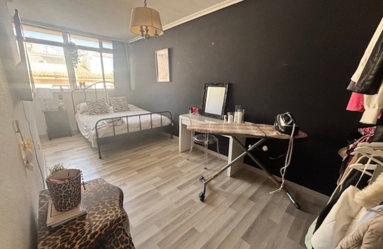 Resale - Dúplex -
La Florida - Inland