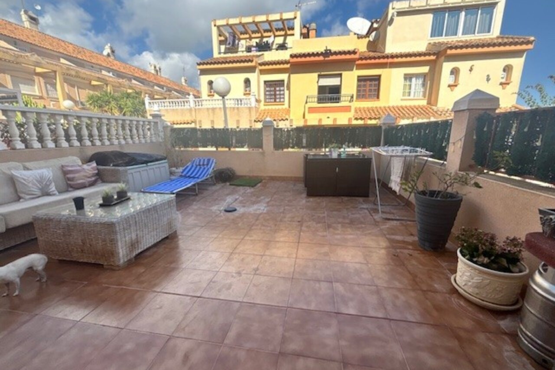 Resale - Dúplex -
La Florida - Inland