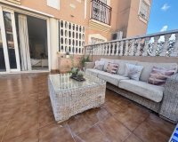 Resale - Dúplex -
La Florida - Inland