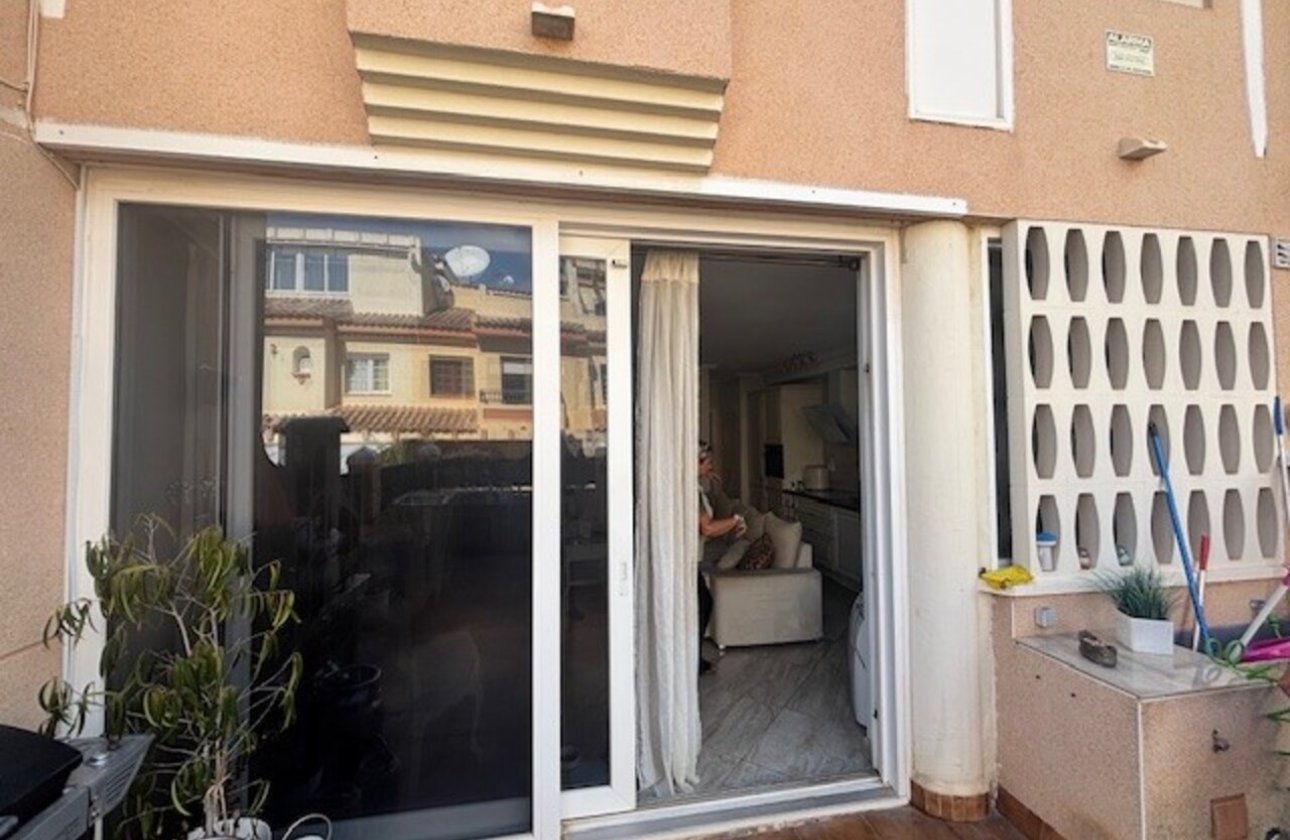 Resale - Dúplex -
La Florida - Inland