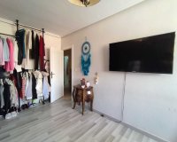 Resale - Dúplex -
La Florida - Inland