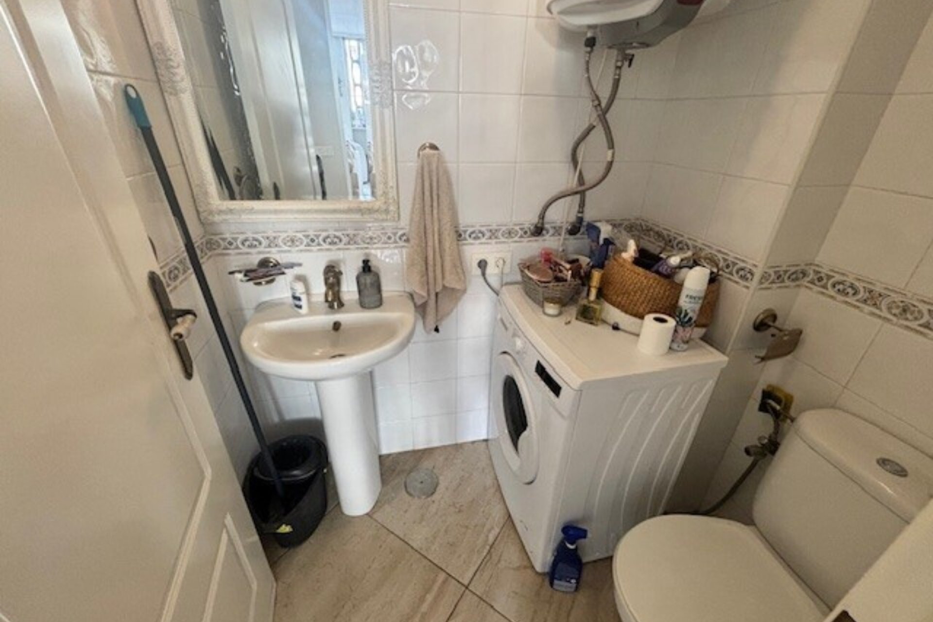 Resale - Dúplex -
La Florida - Inland