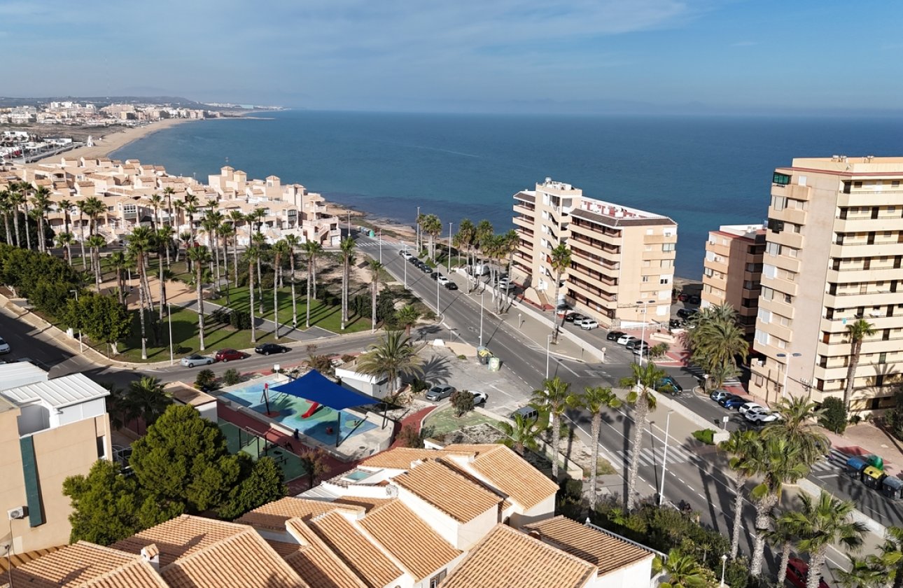 Resale - Dúplex -
La Mata - Costa Blanca
