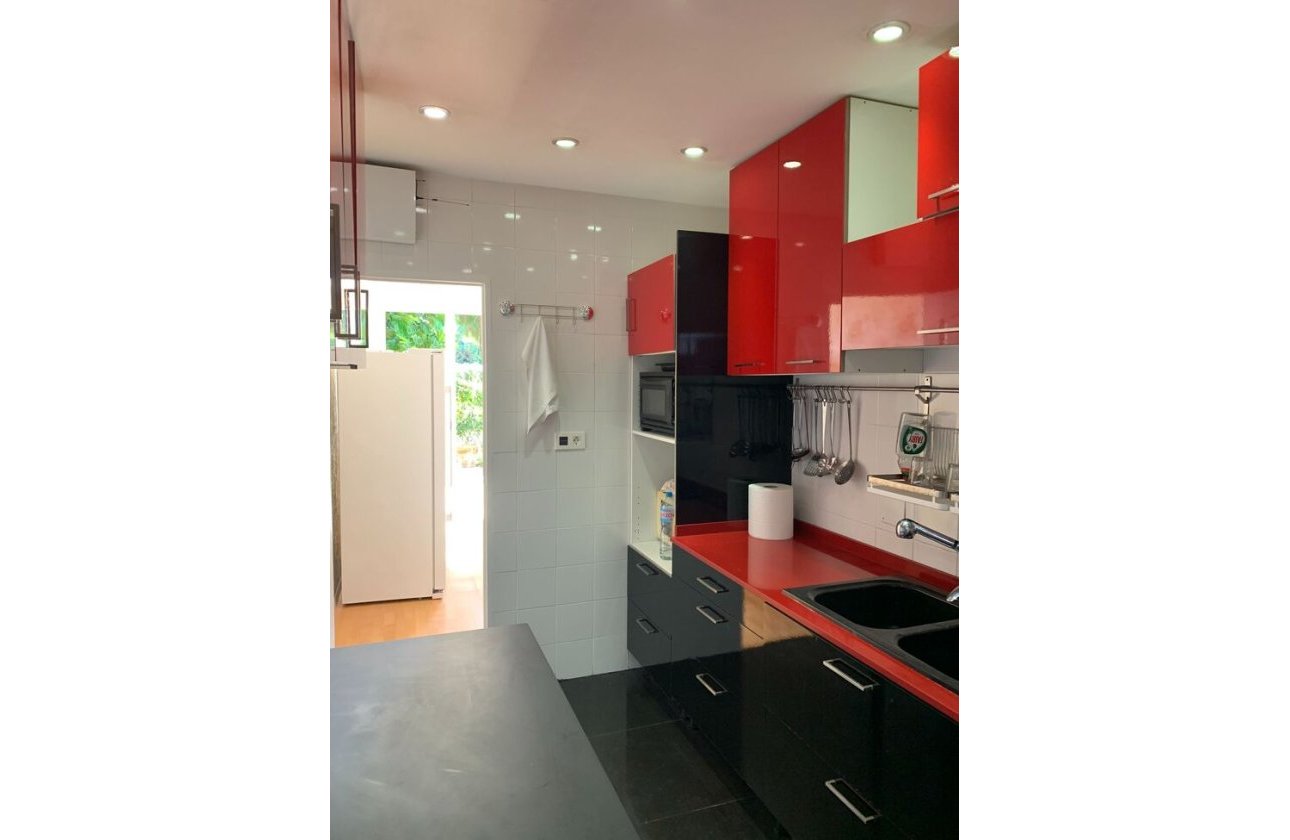 Resale - Dúplex -
La Zenia - Costa Blanca