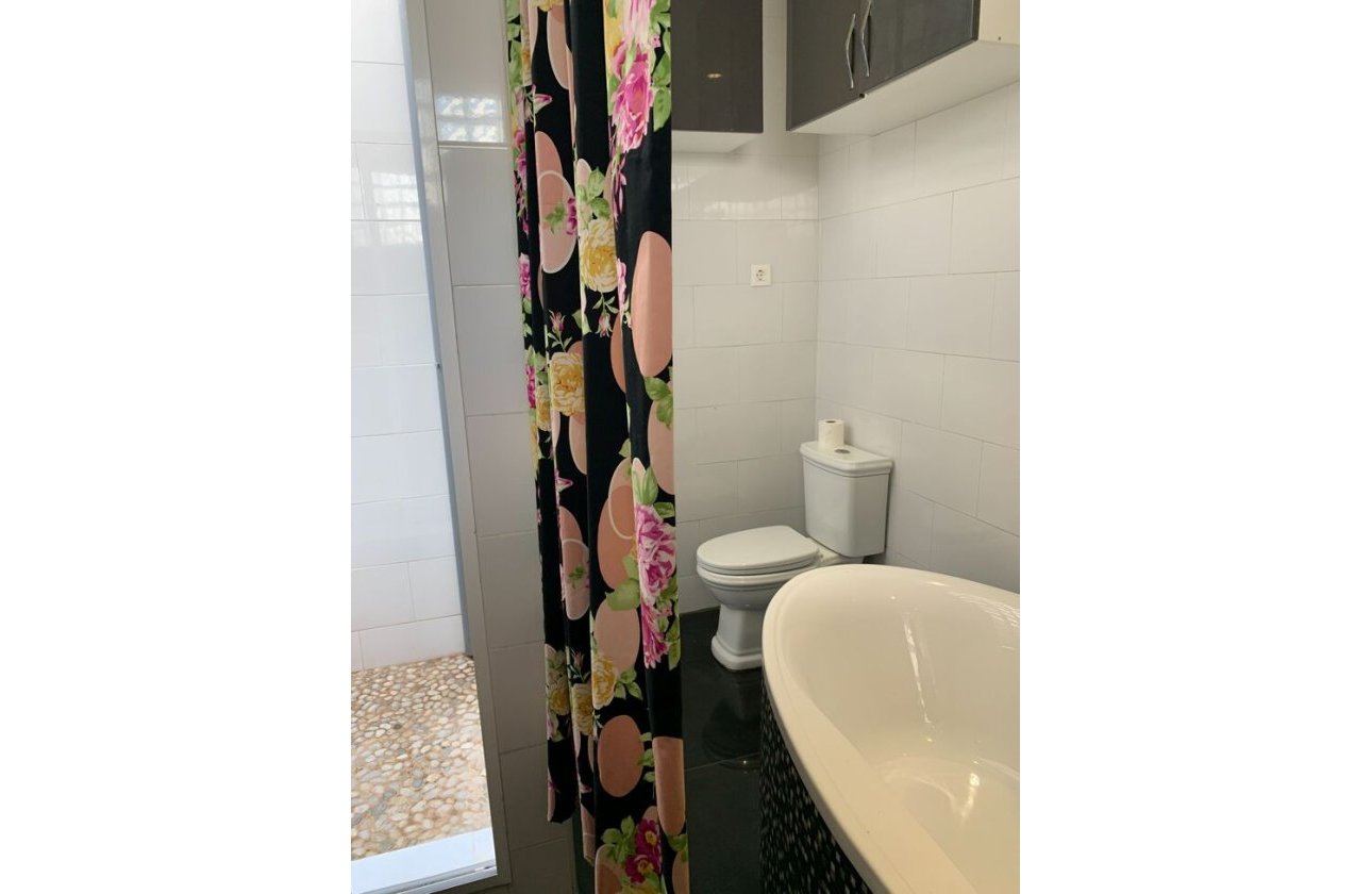 Resale - Dúplex -
La Zenia - Costa Blanca