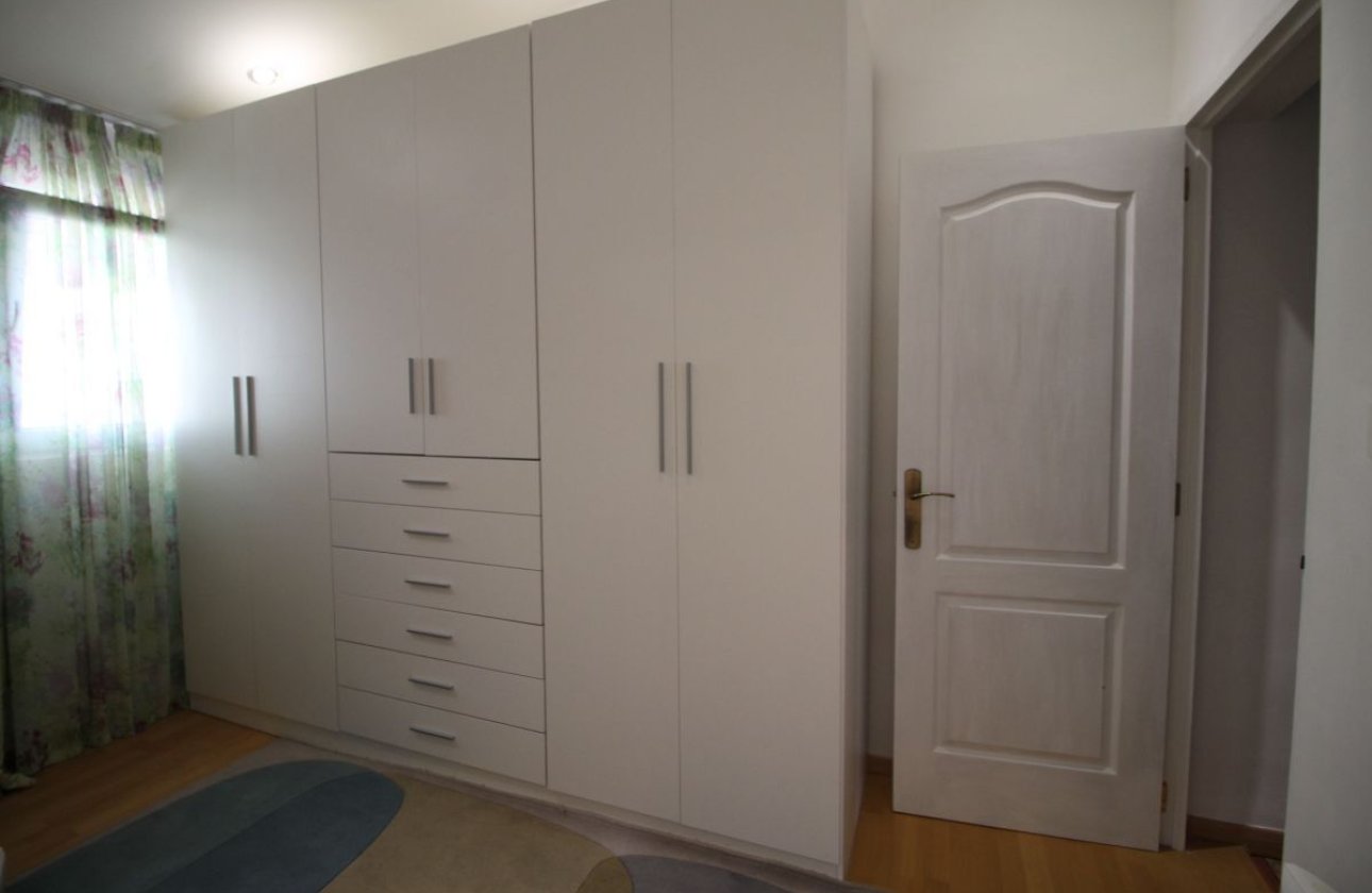 Resale - Dúplex -
La Zenia - Costa Blanca