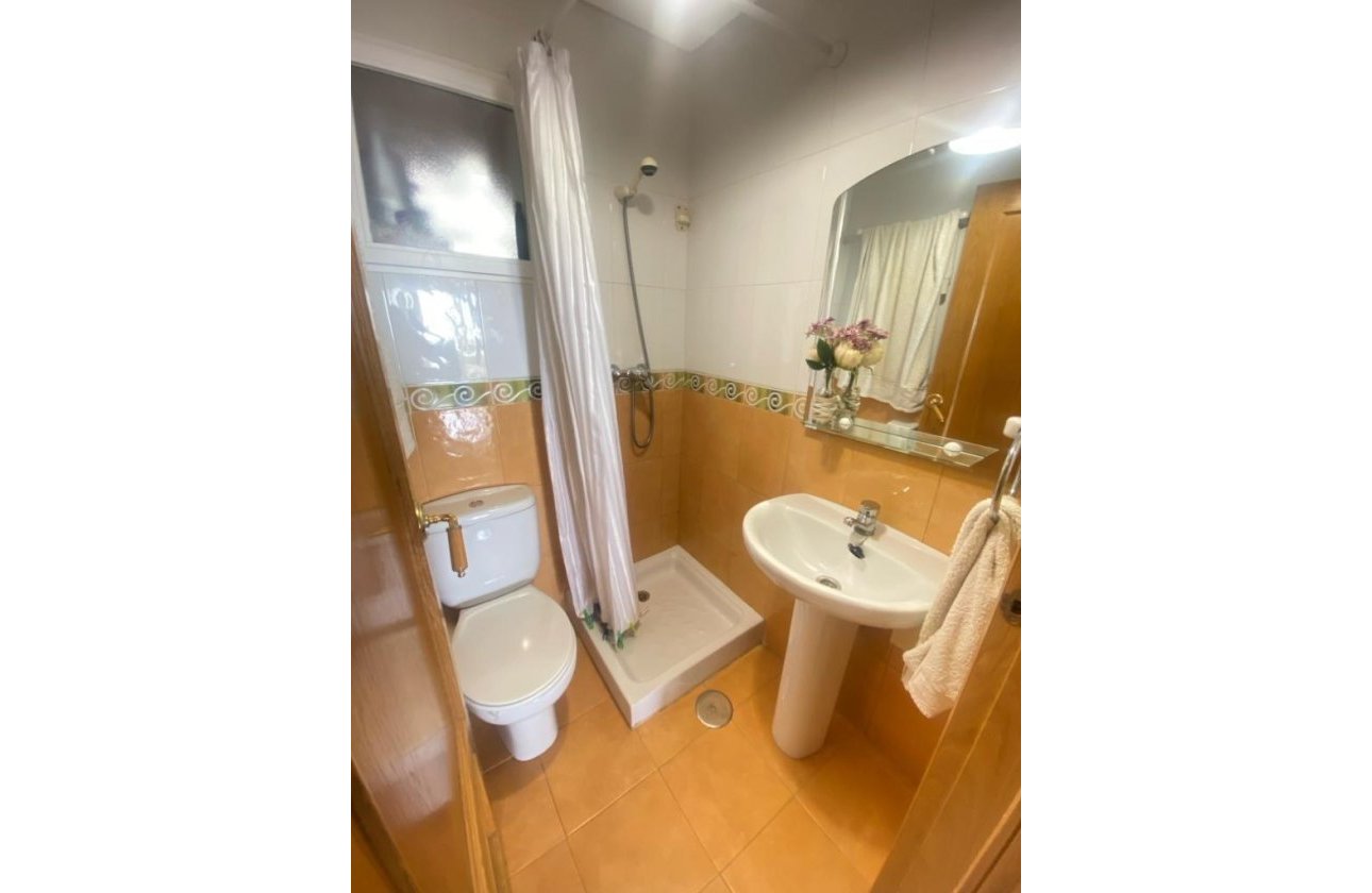 Resale - Dúplex -
Orihuela Costa - Campoamor