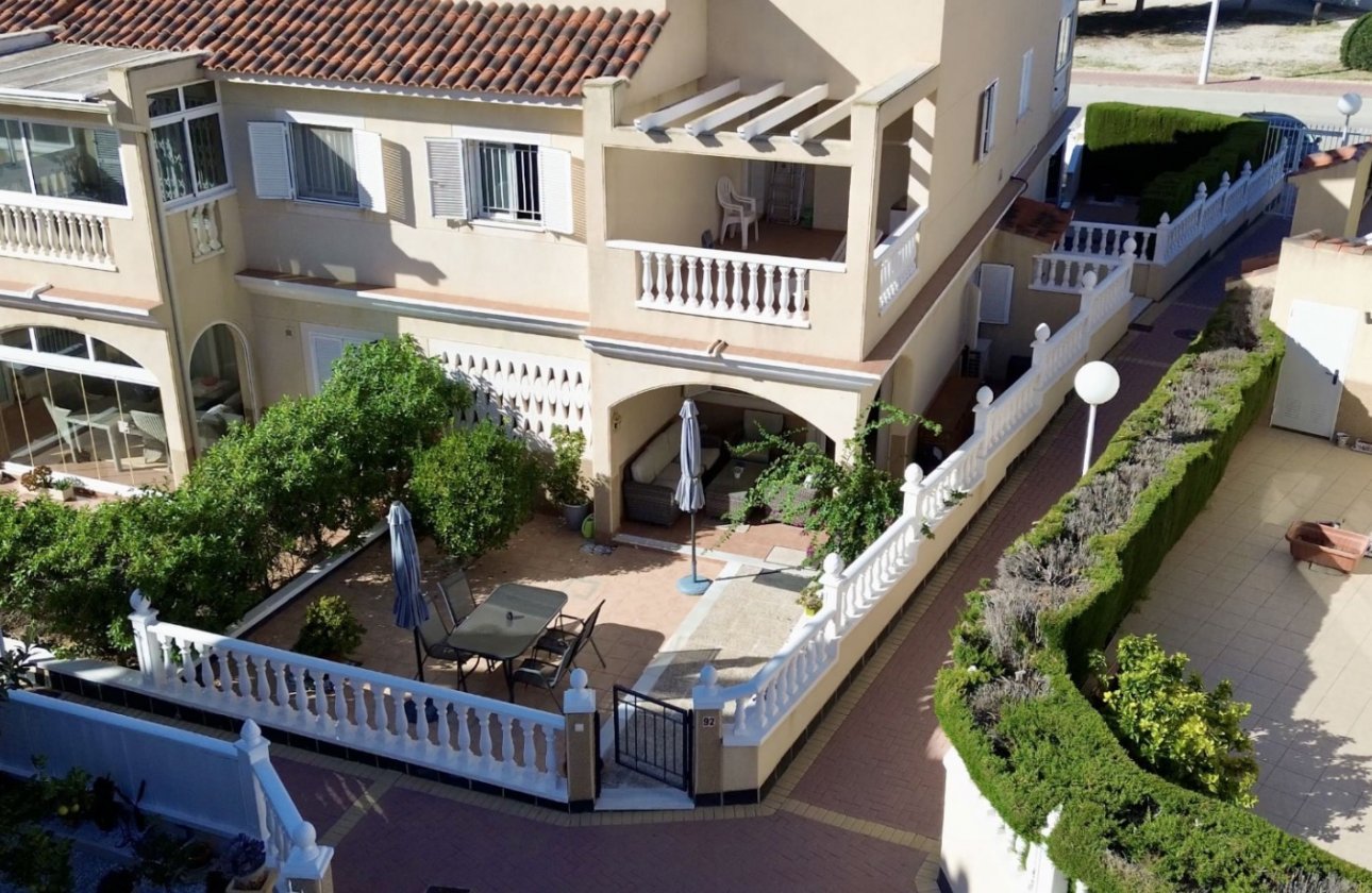 Resale - Dúplex -
Orihuela Costa - Costa Blanca