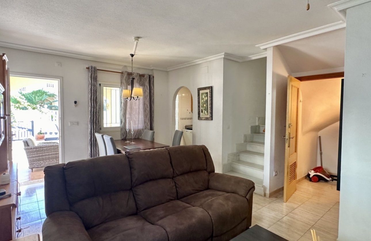 Resale - Dúplex -
Orihuela Costa - Costa Blanca