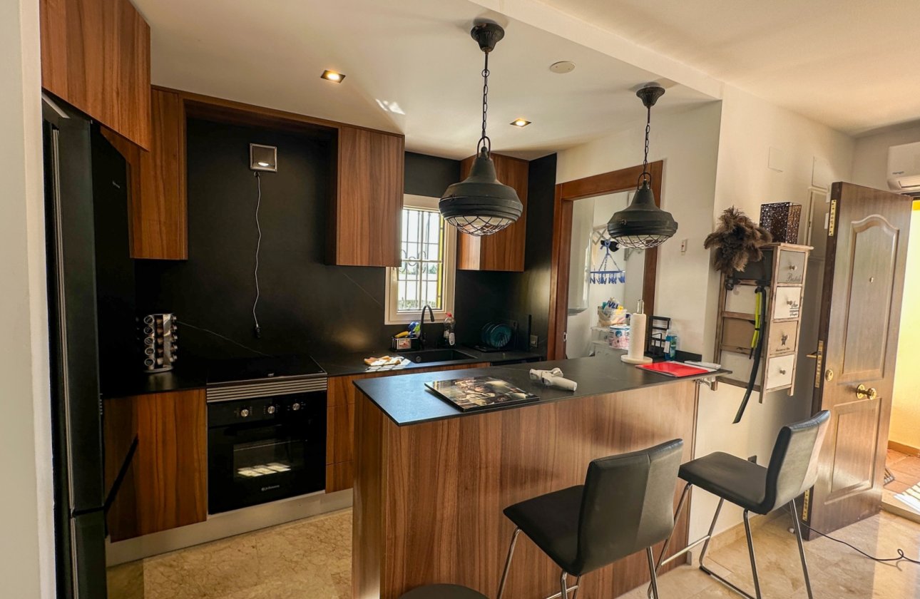 Resale - Dúplex -
Orihuela Costa - Costa Blanca