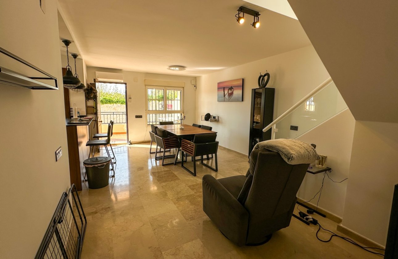 Resale - Dúplex -
Orihuela Costa - Costa Blanca