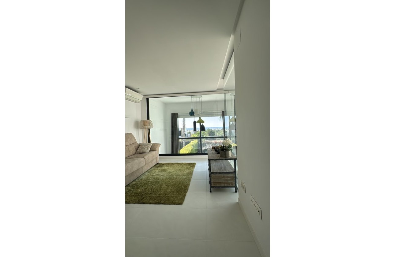 Resale - Dúplex -
Orihuela Costa - Costa Blanca
