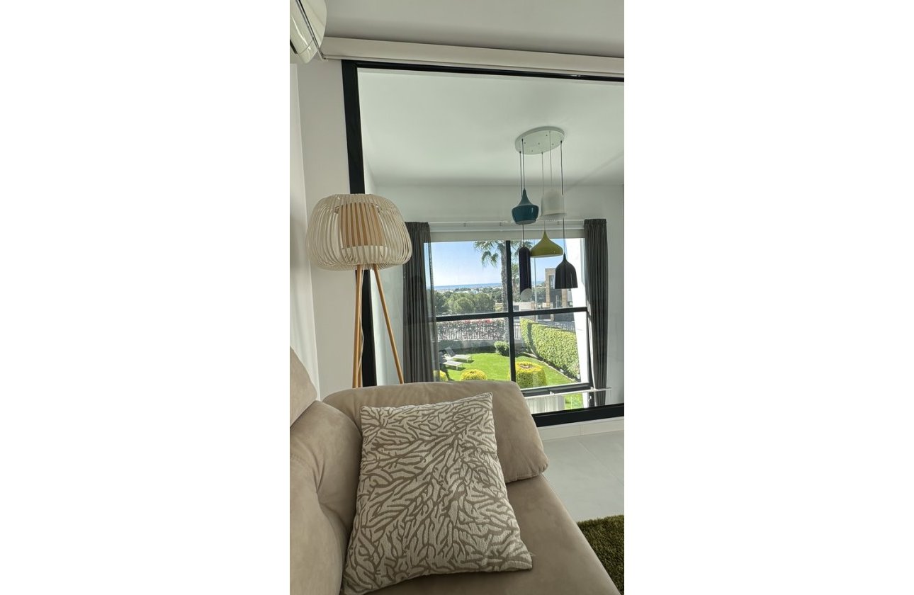 Resale - Dúplex -
Orihuela Costa - Costa Blanca
