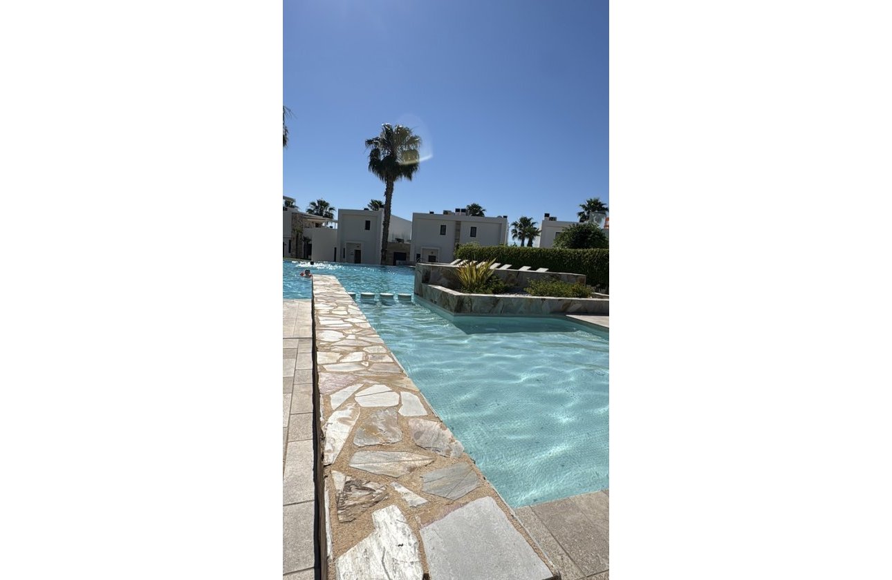 Resale - Dúplex -
Orihuela Costa - Costa Blanca