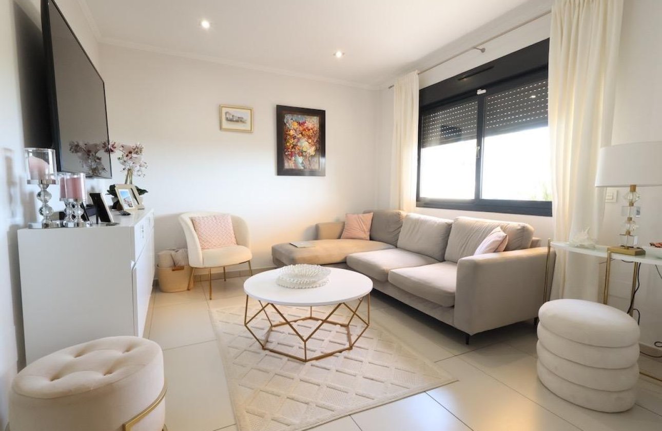 Resale - Dúplex -
Orihuela Costa - Costa Blanca