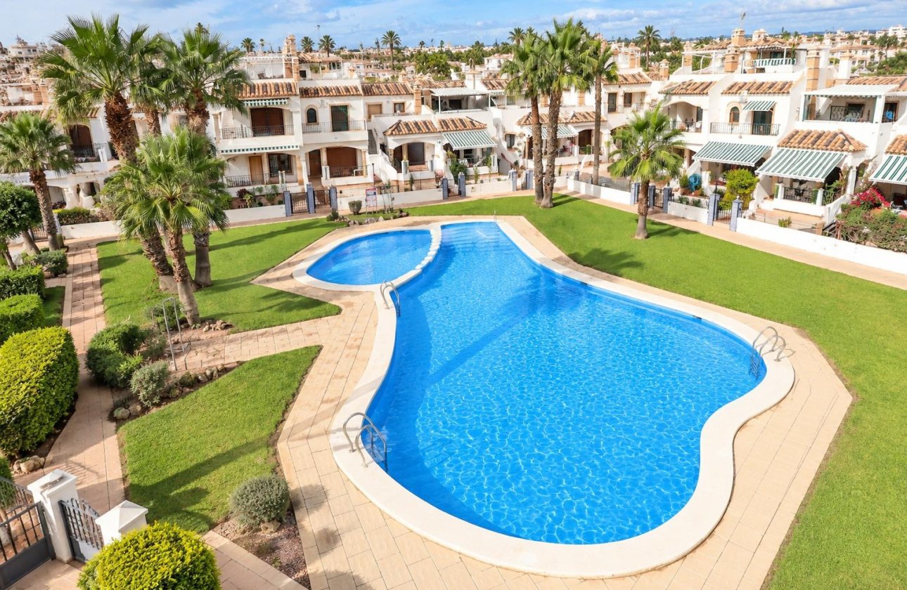 Resale - Dúplex -
Orihuela Costa - Costa Blanca