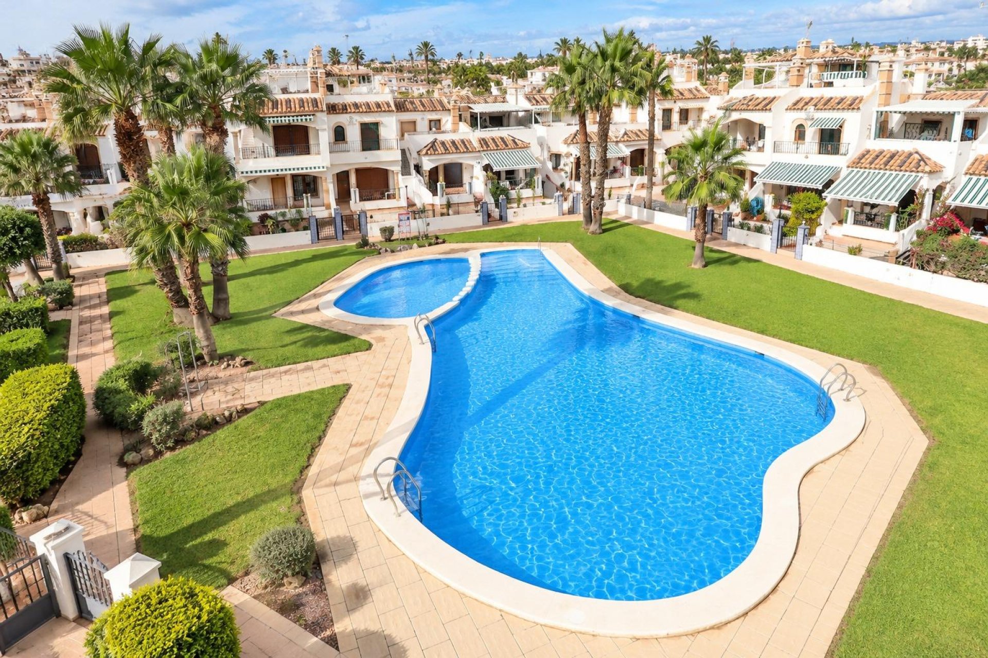 Resale - Dúplex -
Orihuela Costa - Costa Blanca