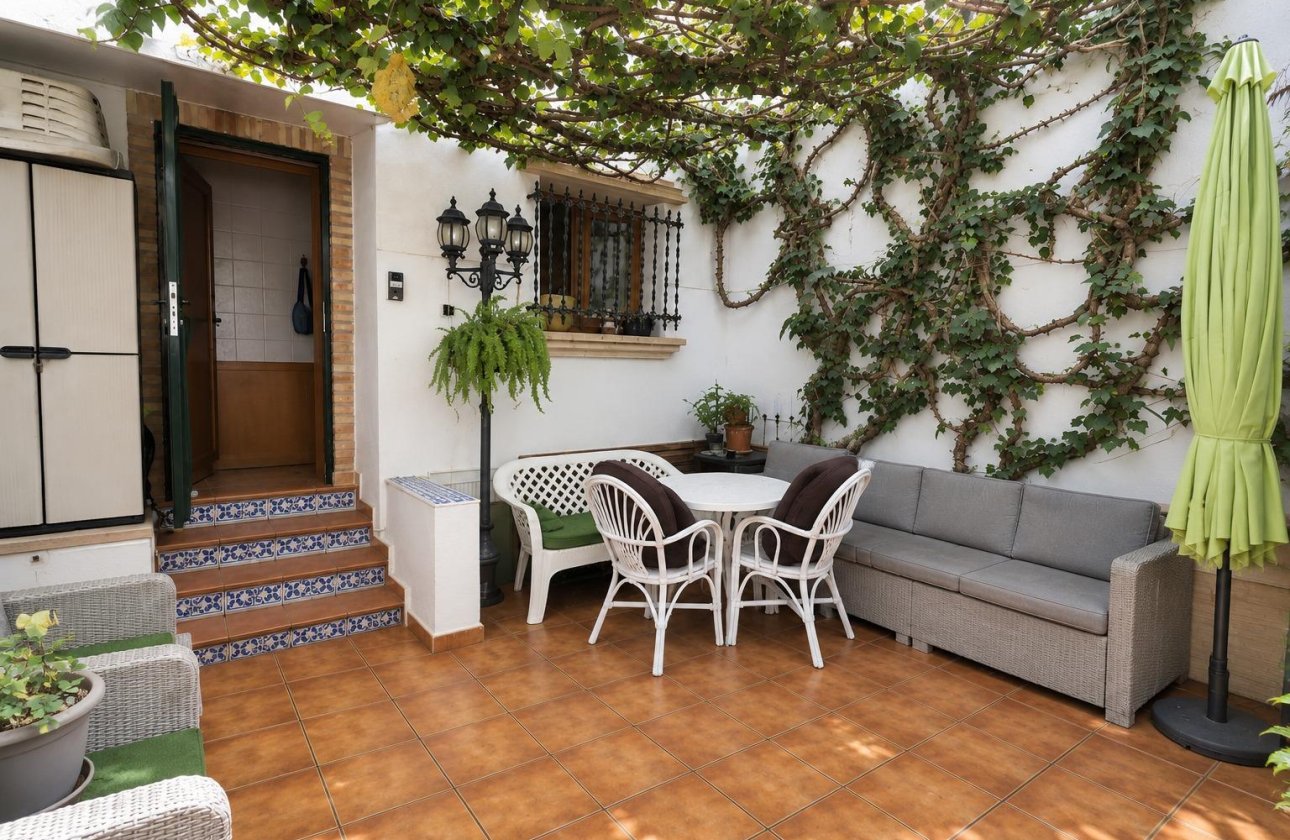 Resale - Dúplex -
Orihuela Costa - Costa Blanca