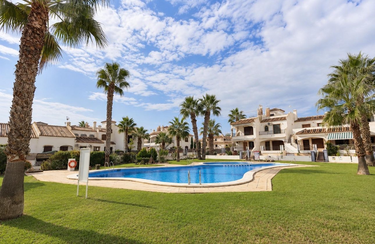 Resale - Dúplex -
Orihuela Costa - Costa Blanca