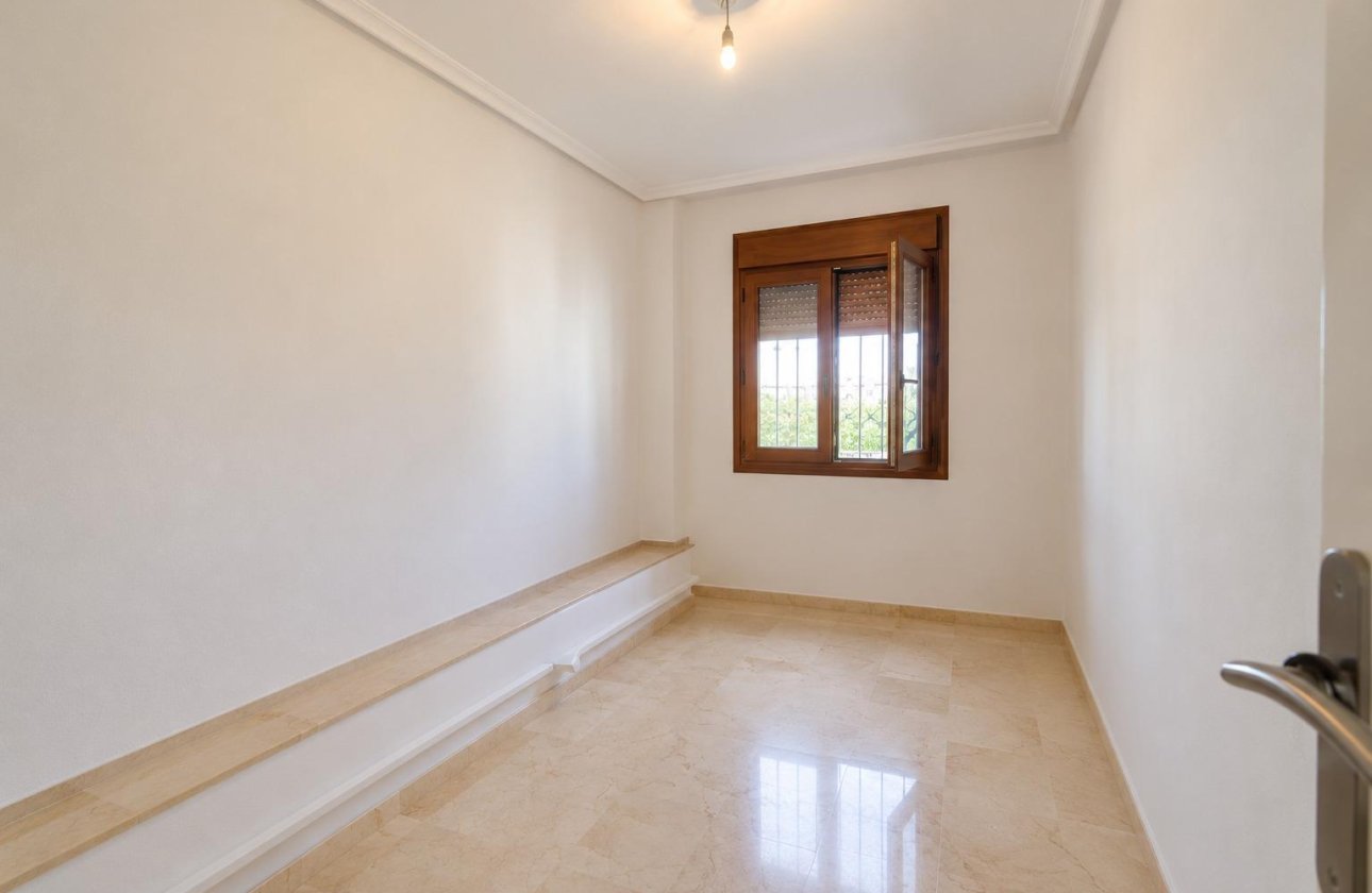 Resale - Dúplex -
Orihuela Costa - Costa Blanca