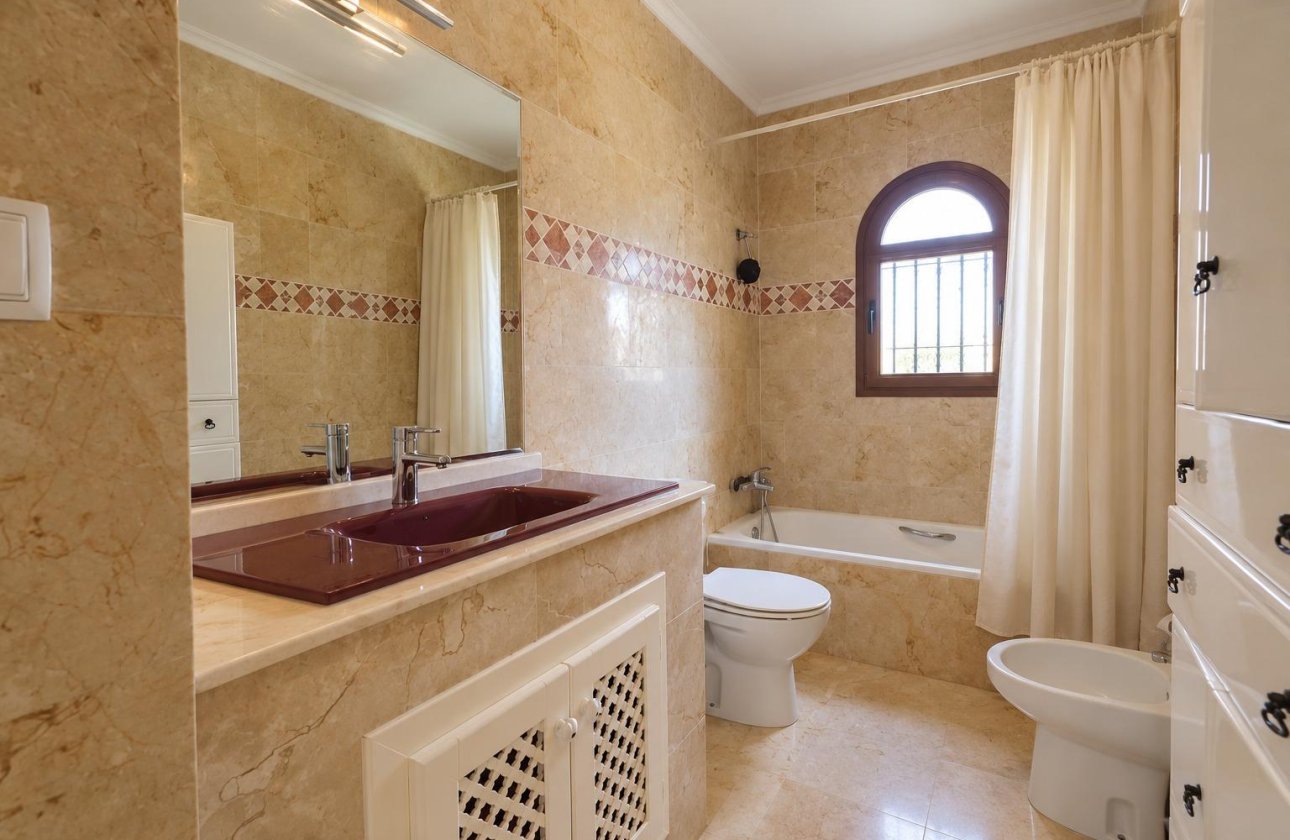 Resale - Dúplex -
Orihuela Costa - Costa Blanca
