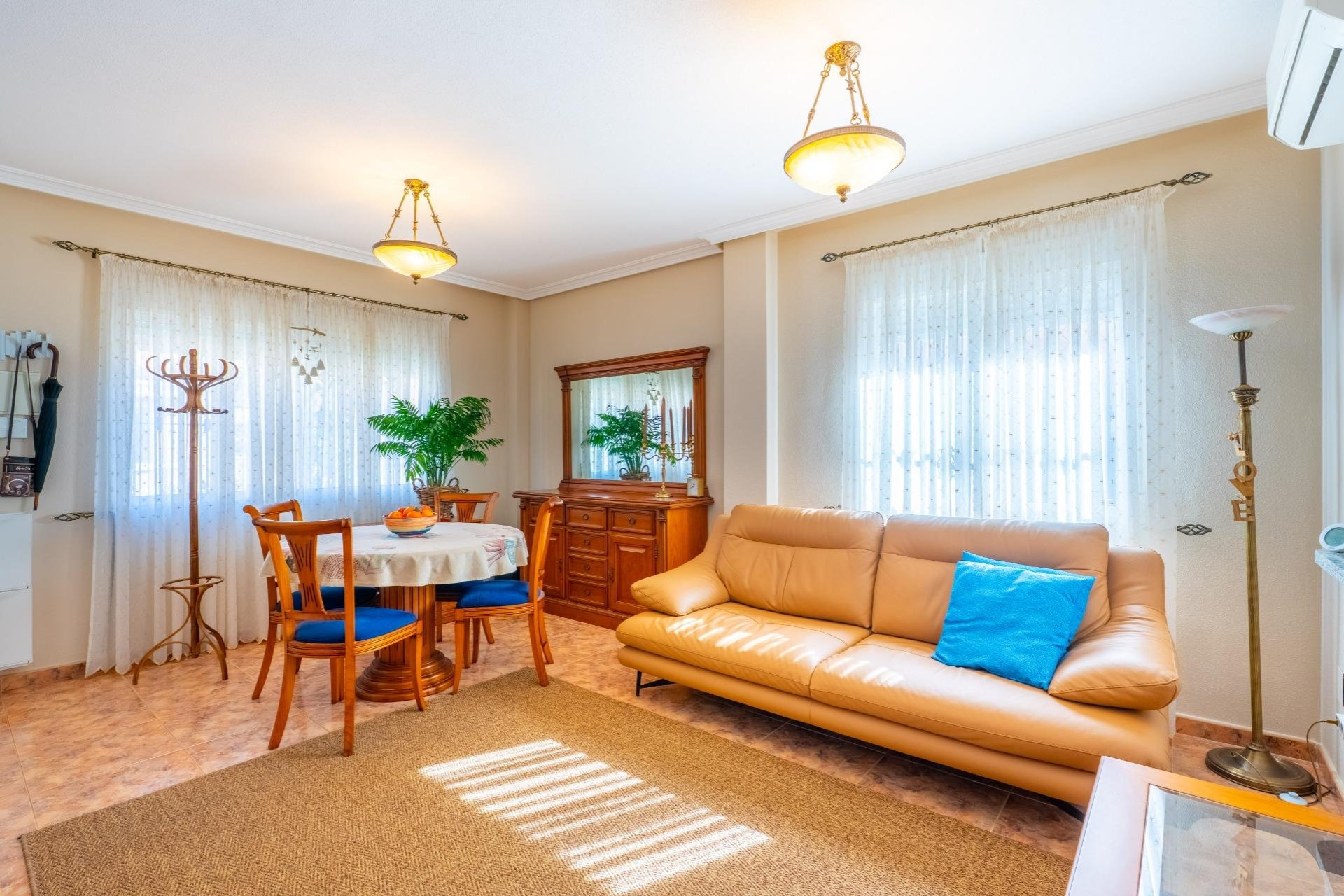 Resale - Dúplex -
Orihuela Costa - La Regia