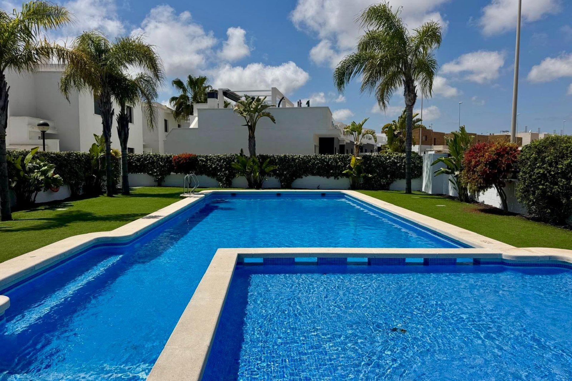 Resale - Dúplex -
Orihuela Costa - Lomas de Cabo Roig
