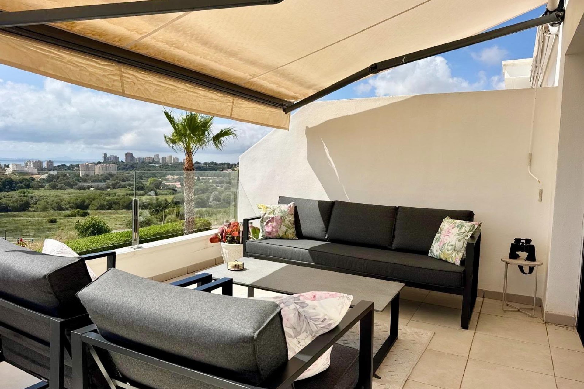 Resale - Dúplex -
Orihuela Costa - Lomas de Cabo Roig