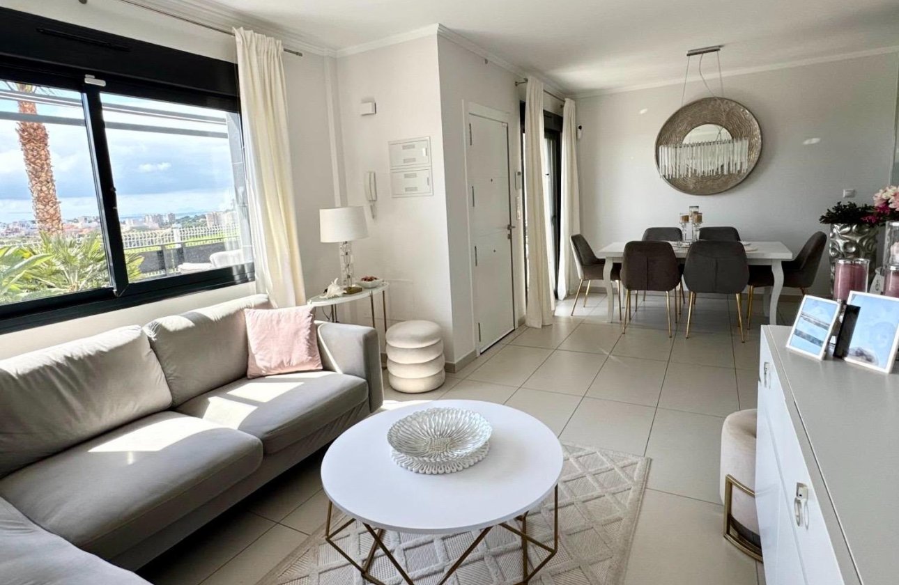 Resale - Dúplex -
Orihuela Costa - Lomas de Cabo Roig