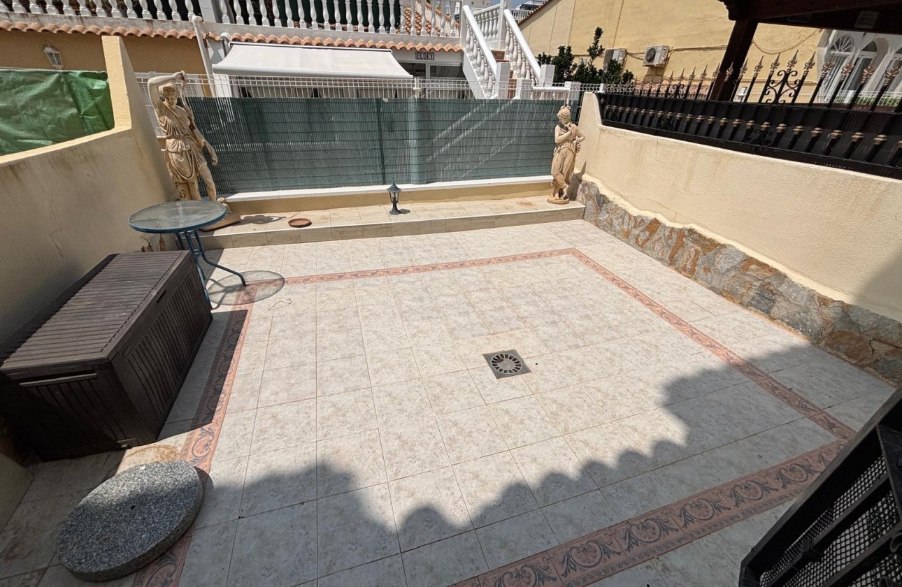 Resale - Dúplex -
Orihuela Costa - Los Almendros-la Florida