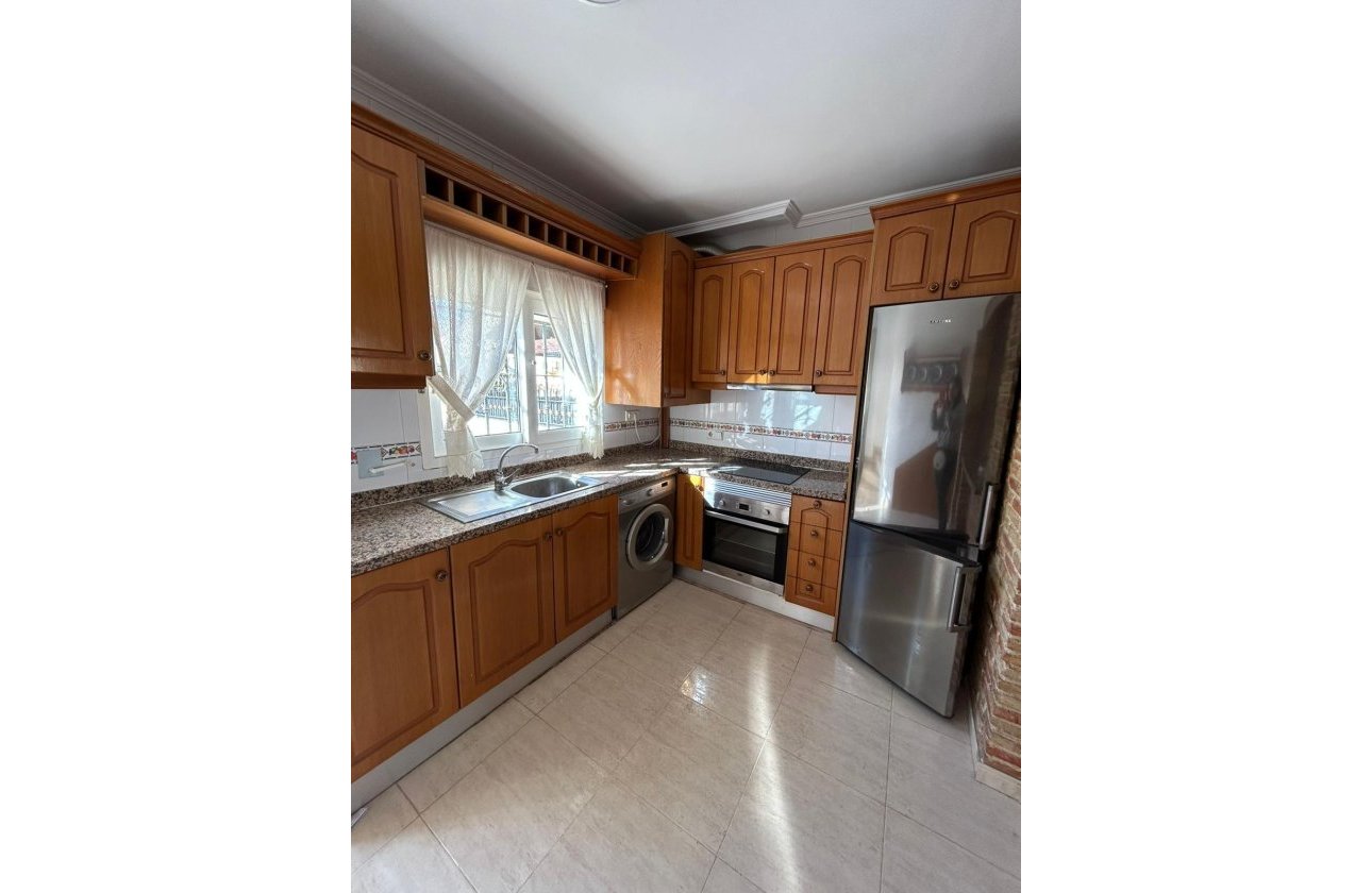 Resale - Dúplex -
Orihuela Costa - Los Almendros-la Florida