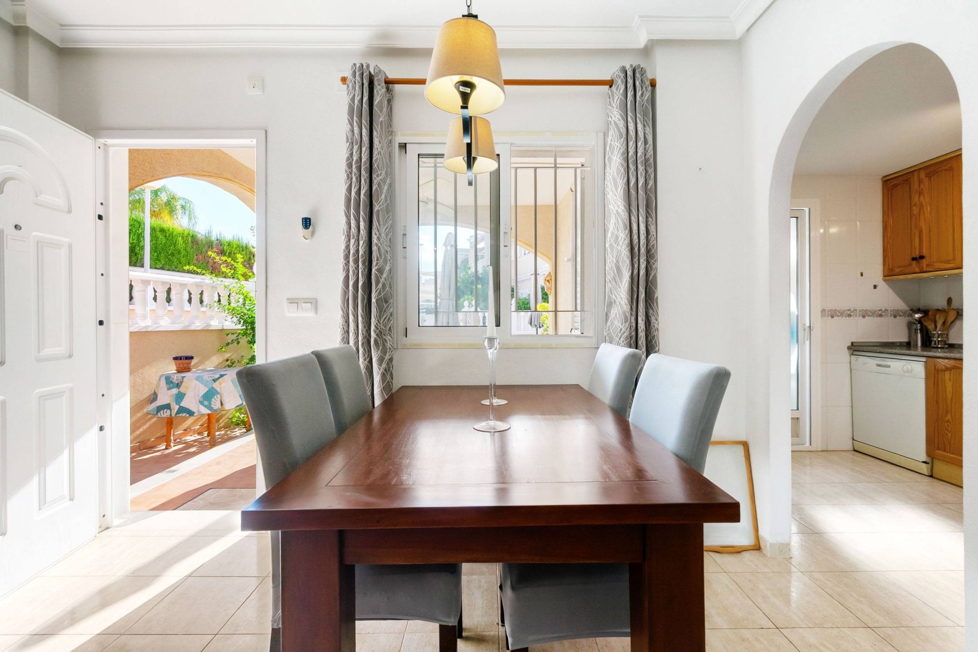 Resale - Dúplex -
Orihuela Costa - Playa Flamenca