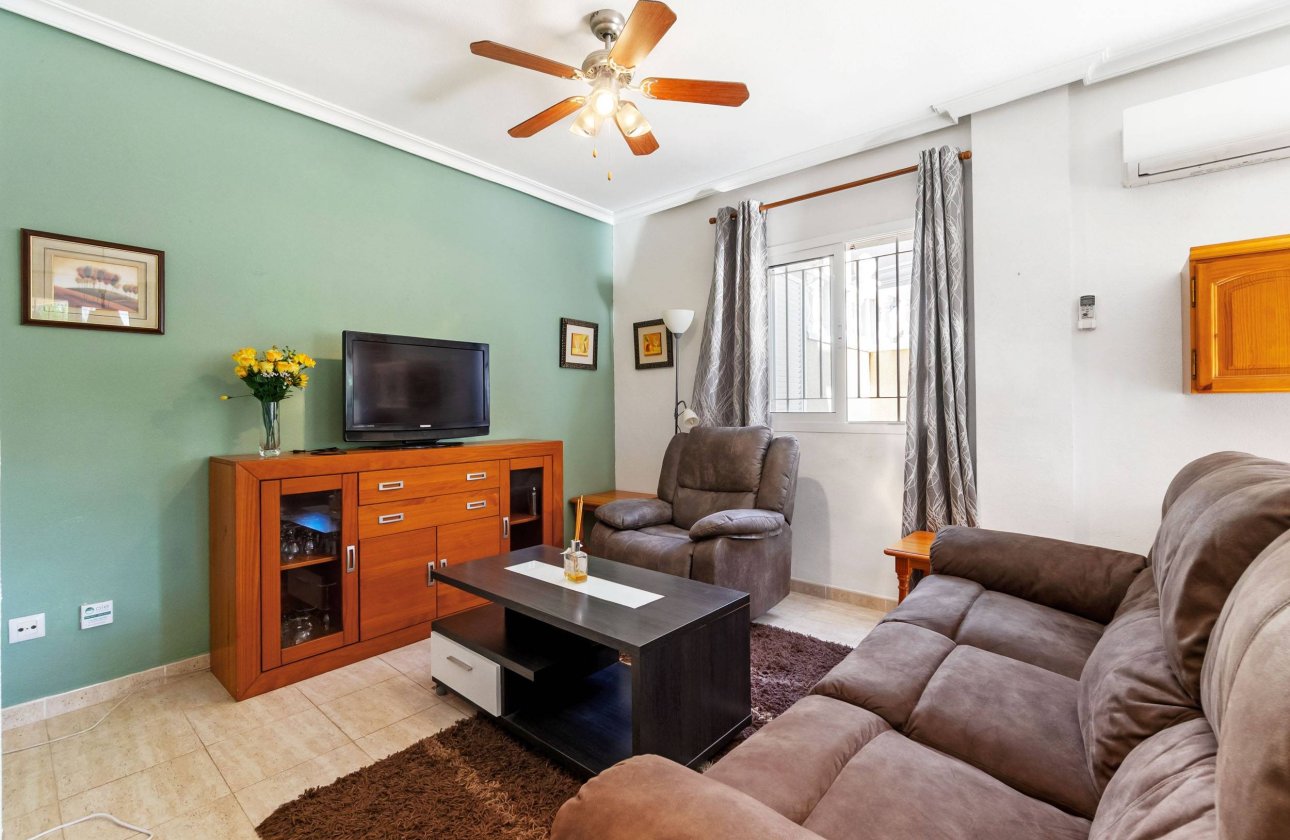 Resale - Dúplex -
Orihuela Costa - Playa Flamenca