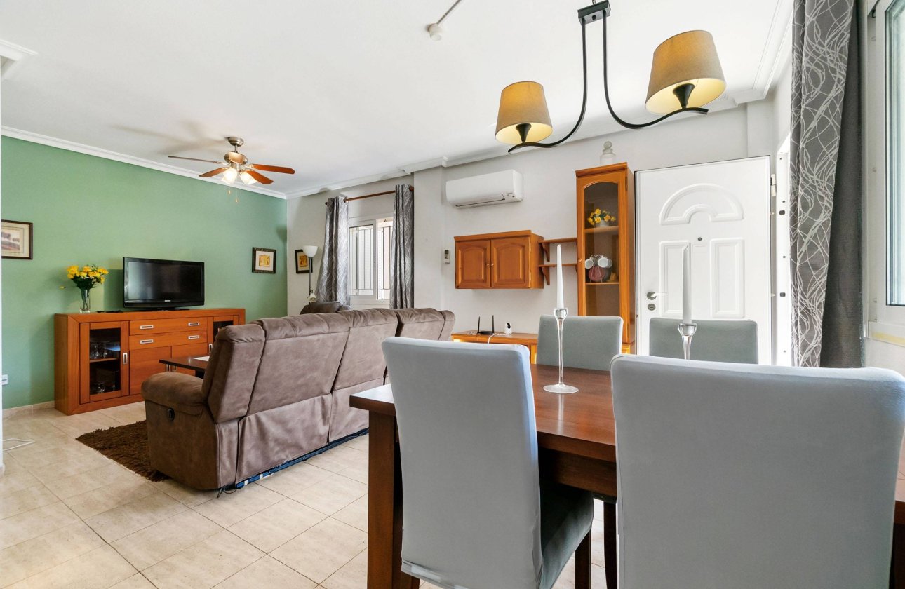 Resale - Dúplex -
Orihuela Costa - Playa Flamenca